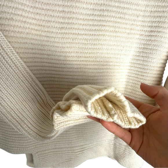 Aritzia | Kendall Jenner BABATON Mika wool Cashmere Cream Sweater Funnel Neck M - Picture 11 of 12